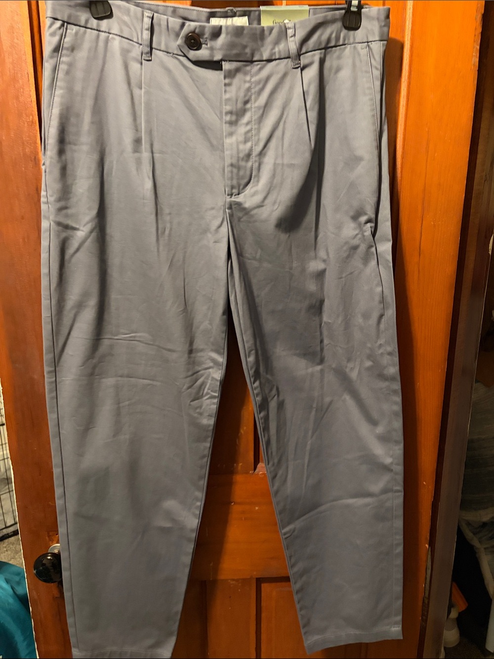 Men's Goodfellow Gray Pleated trousers- Classic Tapered Fit
